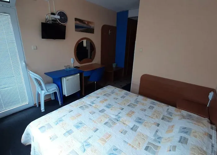 Отель Fresh Китен